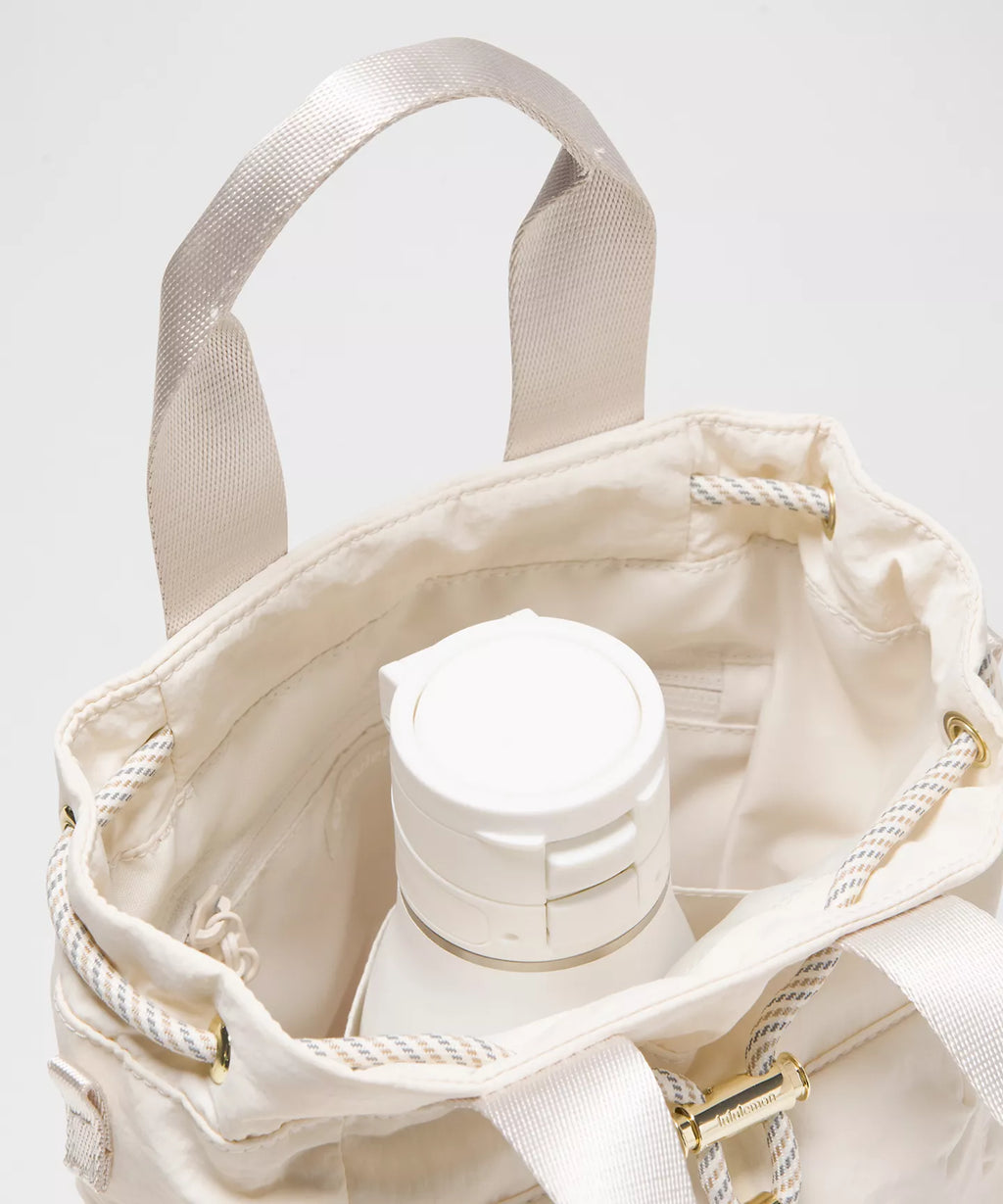 BUCKET BAG BEIGE LULULEMON 5 L