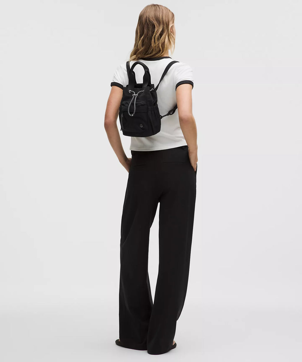 BUCKET BAG LULULEMON NEGRA