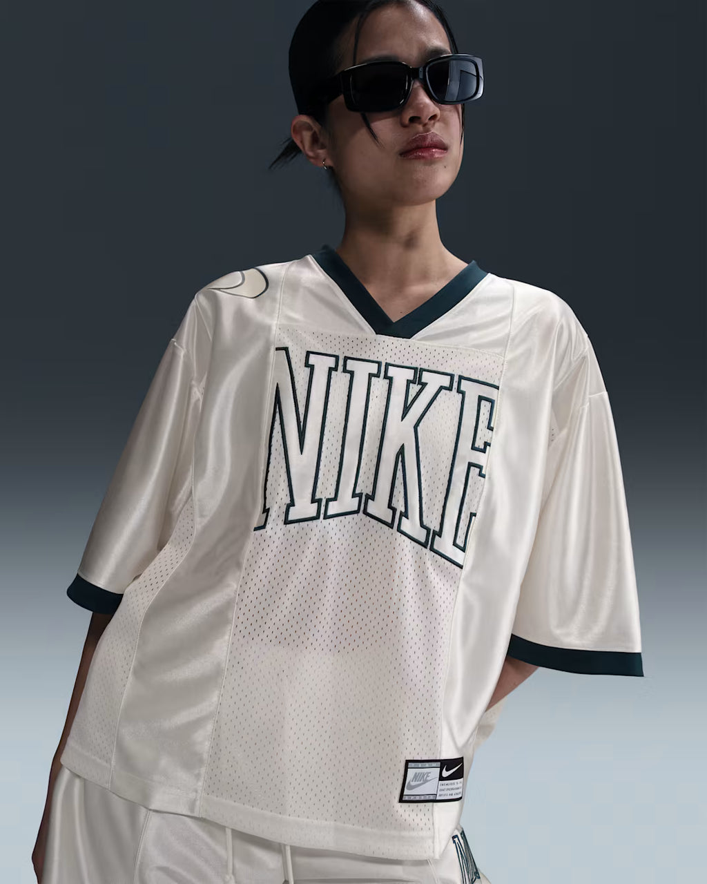 PLAYERA NIKE OVERSIZED