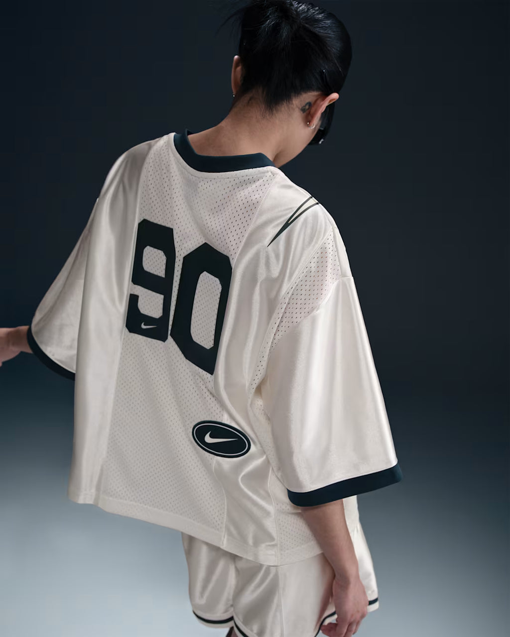 PLAYERA NIKE OVERSIZED
